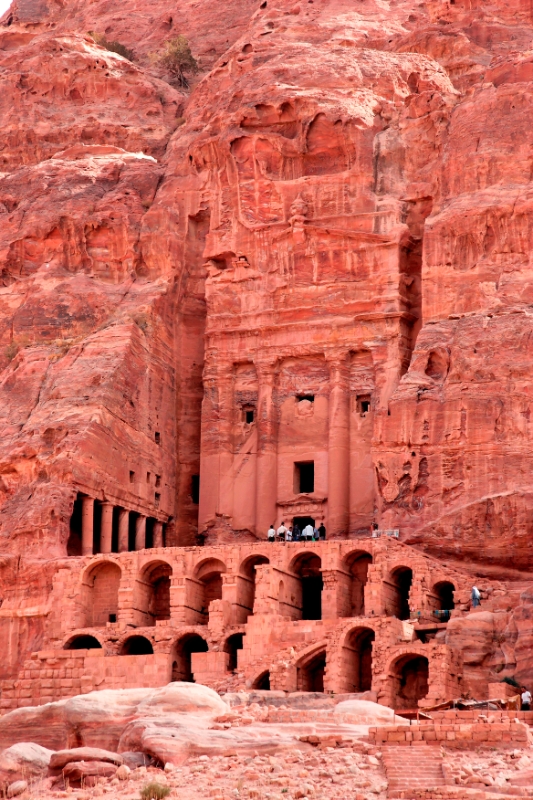 Grave houses, Petra (Wadi Musa) Jordan 5.jpg